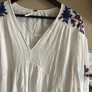 Free People White Embroidered Flower dress